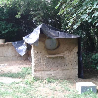 Gartenhäuschen von der Seite
