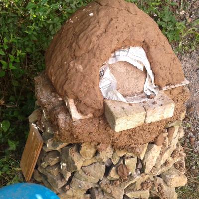 Lehmschicht fertig, sieht mir jetzt auch bissle zu dünn aus